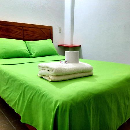 Cataviento Hotel Tecoanapa Екстер'єр фото