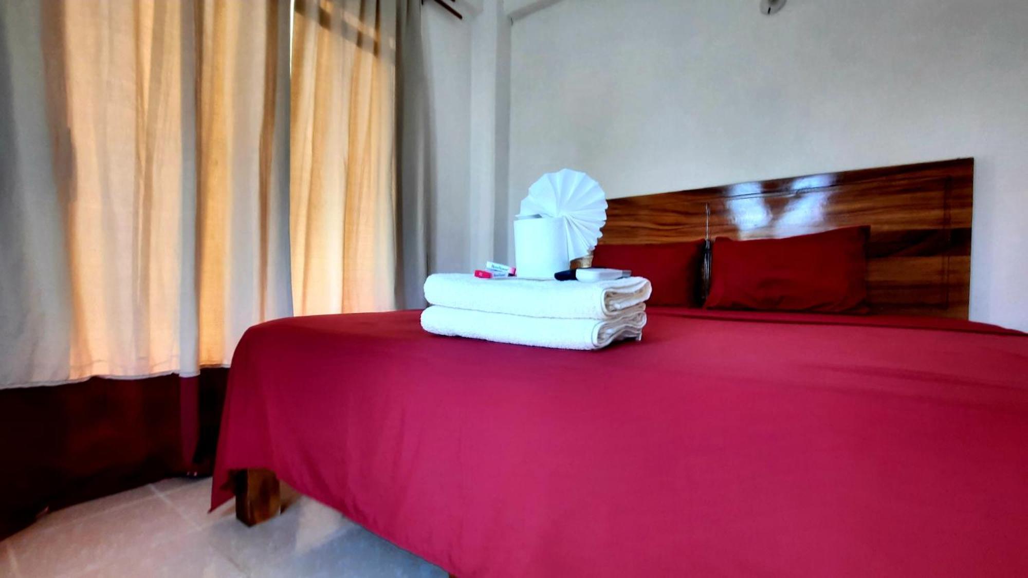 Cataviento Hotel Tecoanapa Екстер'єр фото